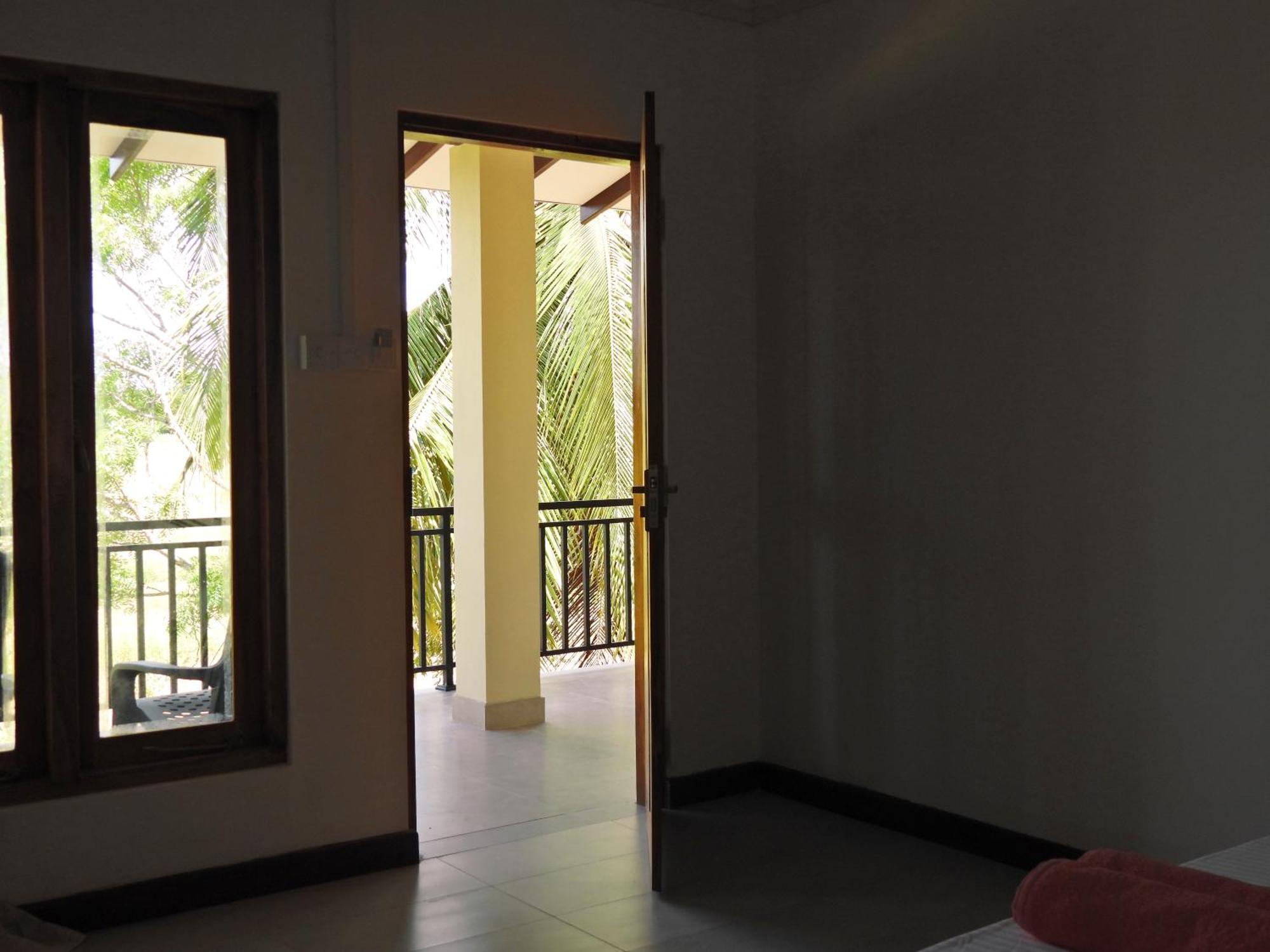 Green Sapphire Holiday Resort Wilpaththu Wilpattu Exterior photo